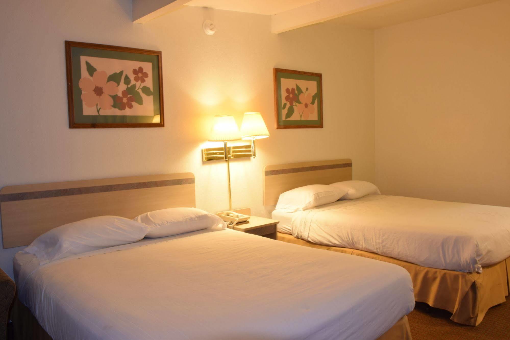 Travelodge By Wyndham 2*